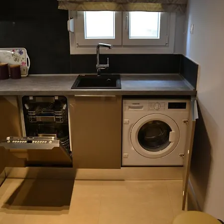 Kalamaria Brand New 2 Bedroom Daire