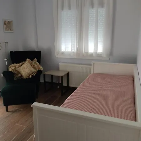 アパート Kalamaria Brand New 2 Bedroom