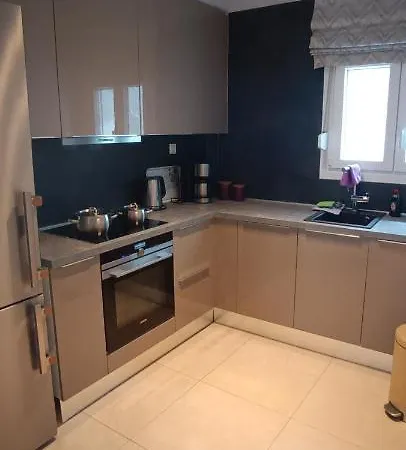 アパート Kalamaria Brand New 2 Bedroom