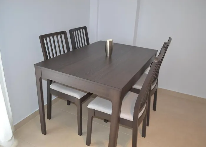 Kalamaria Brand New 2 Bedroom *