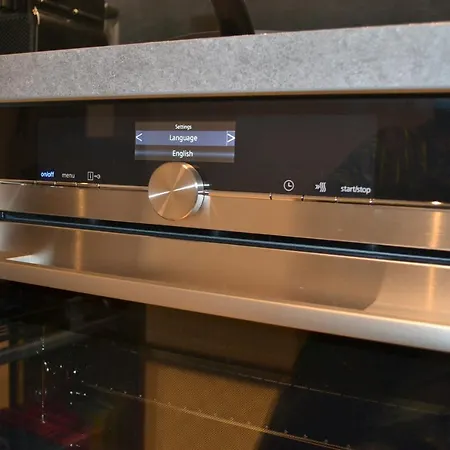 Kalamaria Brand New 2 Bedroom *