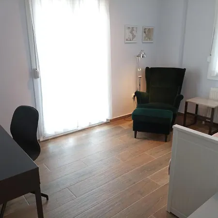 Kalamaria Brand New 2 Bedroom *