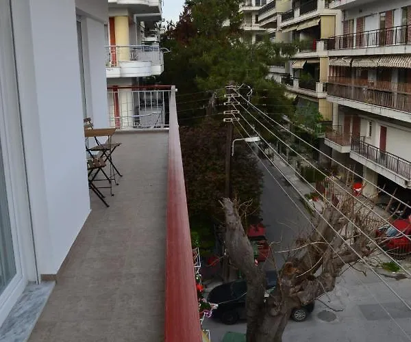 Kalamaria Brand New 2 Bedroom *